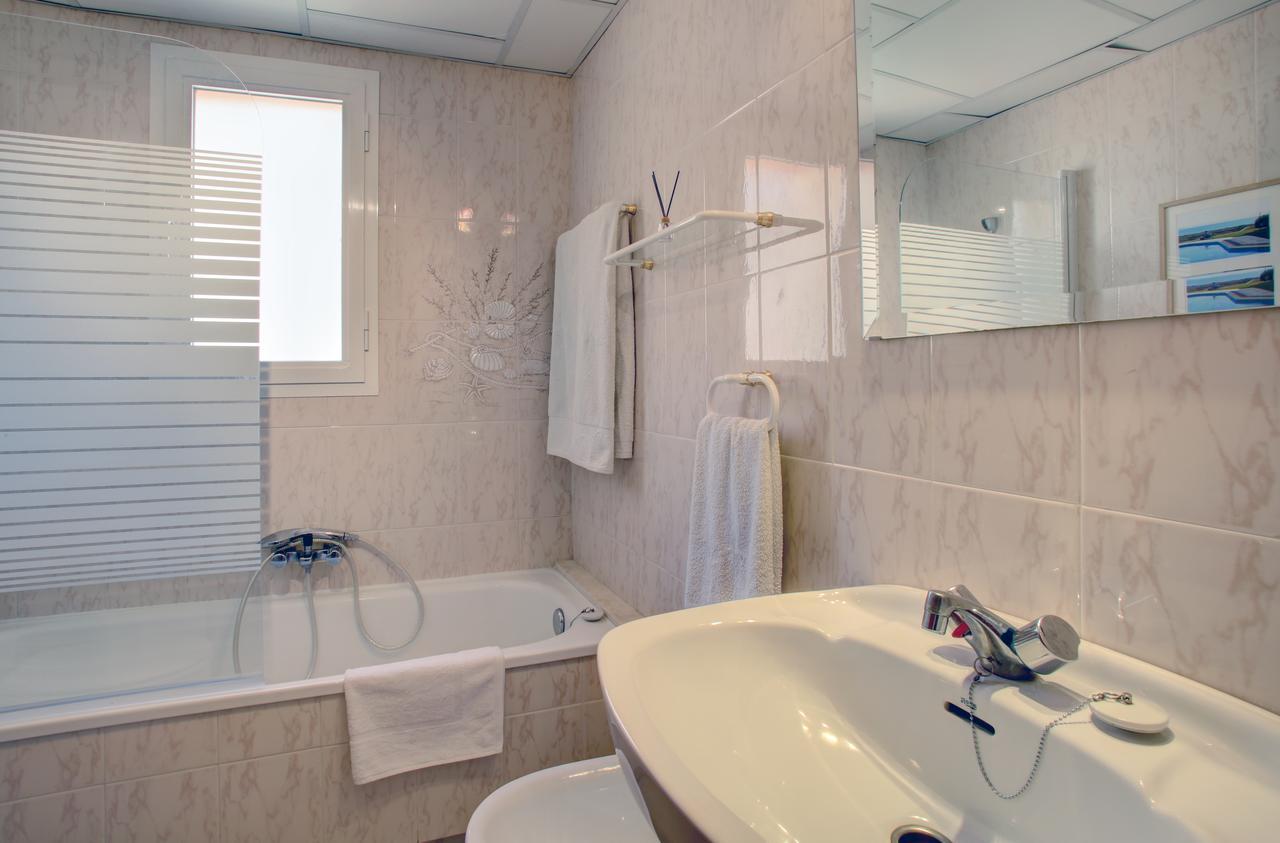 Marina Bay Playa Del Cristo Daire Estepona Dış mekan fotoğraf