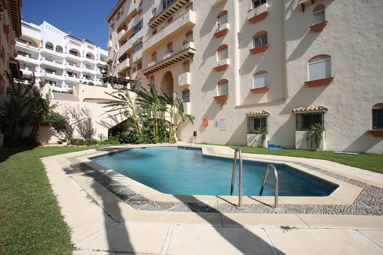 Marina Bay Playa Del Cristo Daire Estepona Dış mekan fotoğraf